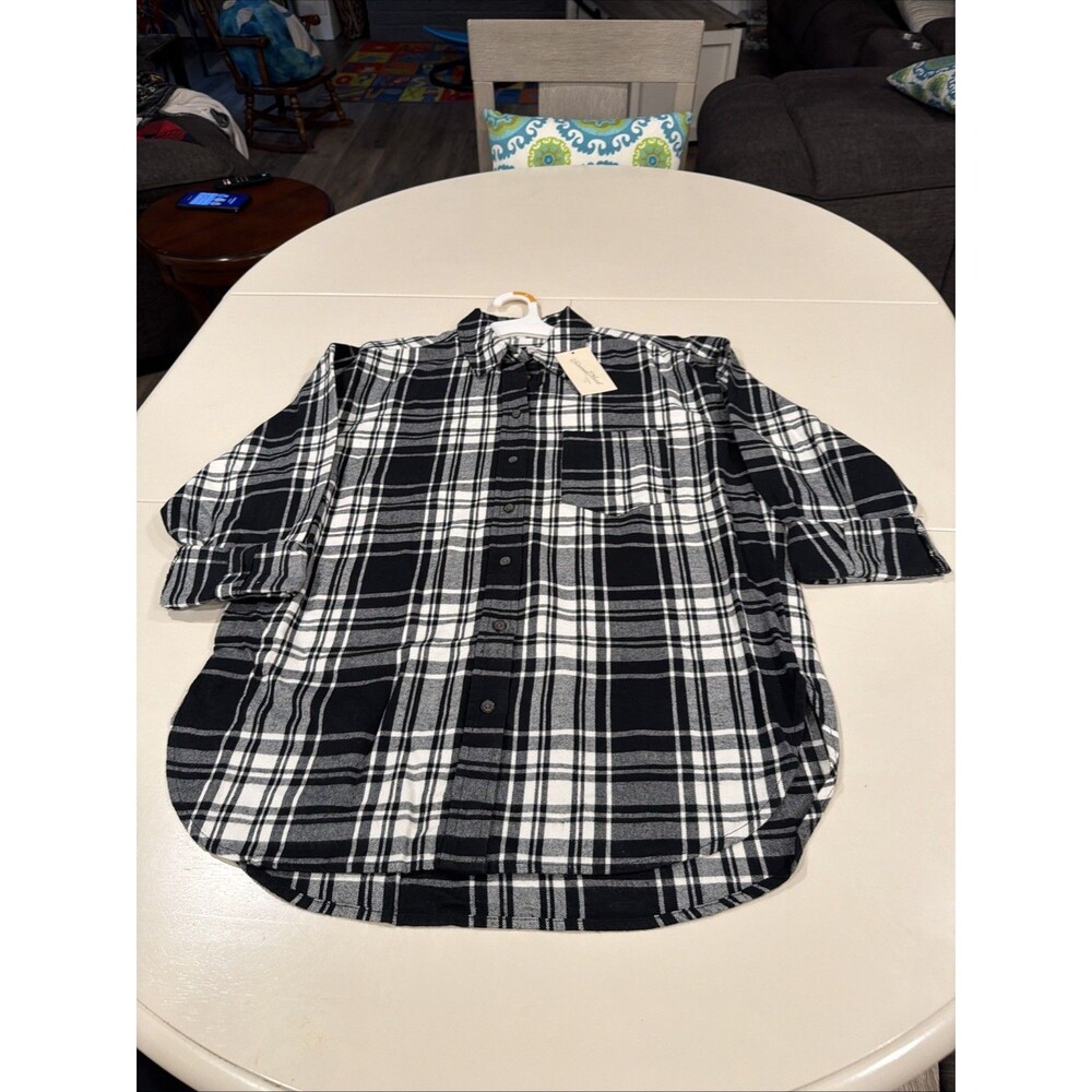 Universal Threads Shirt Womens S Black Plaid Button Up L/S NEW